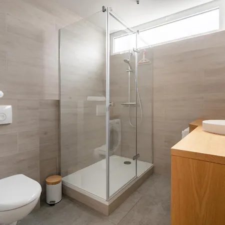 L'auguste - Face Rer B - Free Parking Apartman *